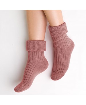 Skarpety damskie ciepłe do spania wełna akryl miękkie bez ucisku Steven 067