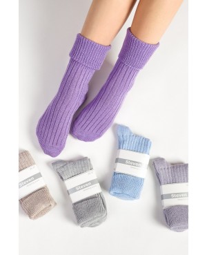 Skarpety damskie ciepłe do spania wełna akryl miękkie bez ucisku Steven 067