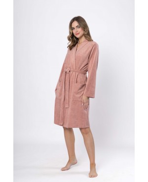 Szlafrok damski Leveza Erazma 1671 frotte pudrowy beż – miękki, naturalny, przyjemny w dotyku