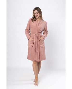 Szlafrok damski Leveza Erazma 1671 frotte pudrowy beż – miękki, naturalny, przyjemny w dotyku